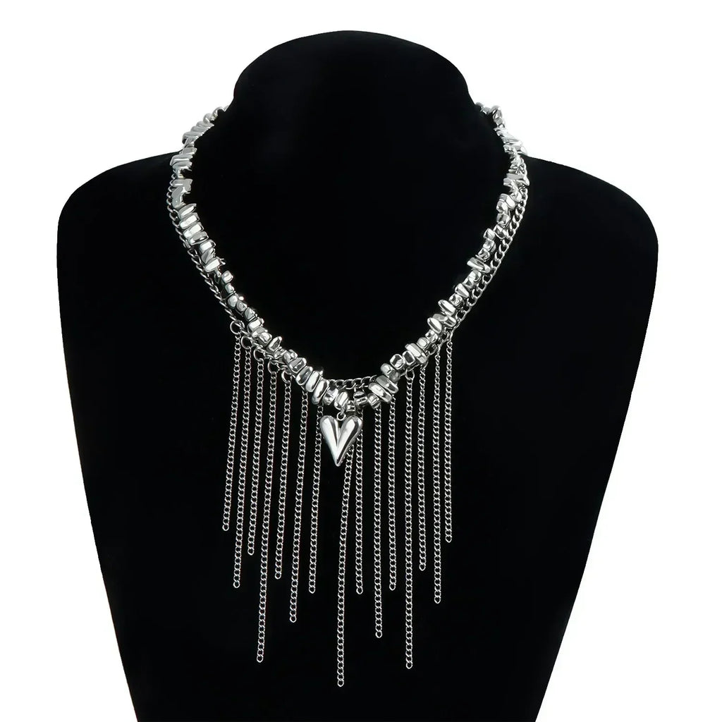 Fashion Heart Beaded Necklace for Women Boho Elegant Irregular Crystal Chain Y2K Choker Exquisite Party Gift Jewelry Accessories