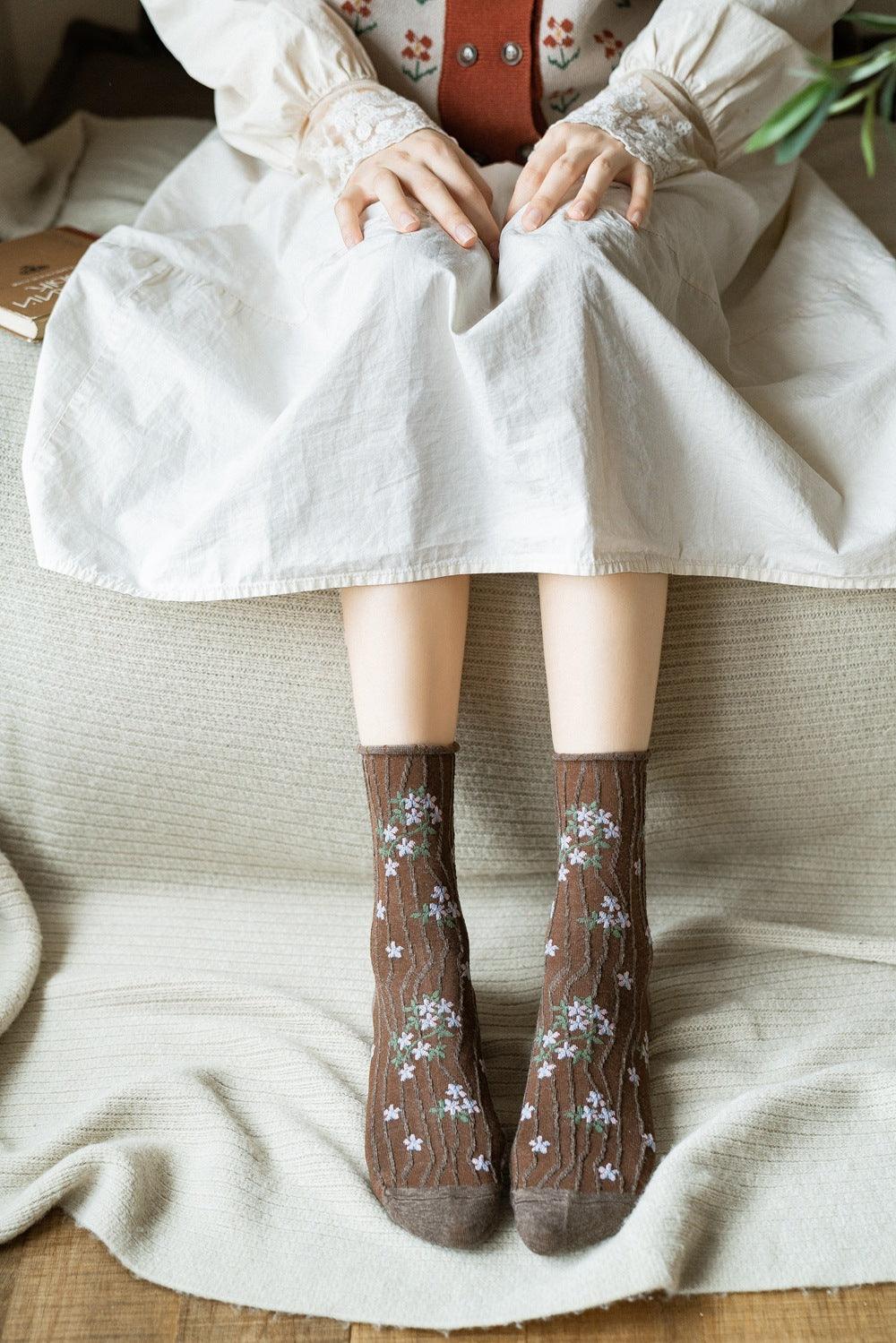 News Fashion Floral Print Women's Socks Harajuku Vintage Streetwear Crew Socks Kawaii Cute Cotton Long Sock Winter Warm Socks For Men And Women